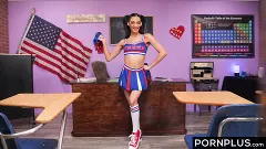 Laynee James - Tentar al profesor | Picture (1)